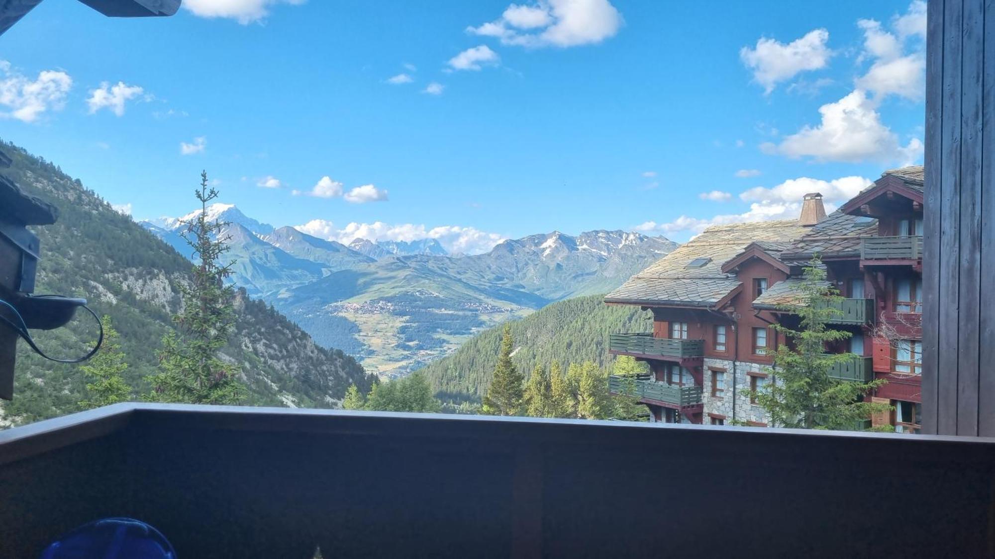 Arcs 1950 Appartement Luxe Type Chalet 5 A 7 Personnes Vue Imprenable Sur Le Montblanc Skis Aux Pieds Les Arcs  Exteriör bild